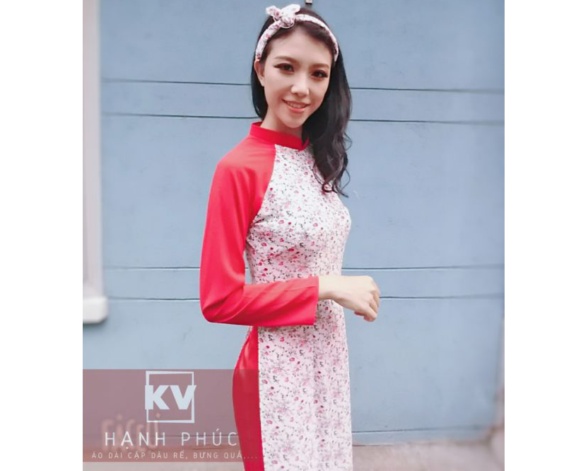 Bưng Quả Cô Ba Hoa Nhí