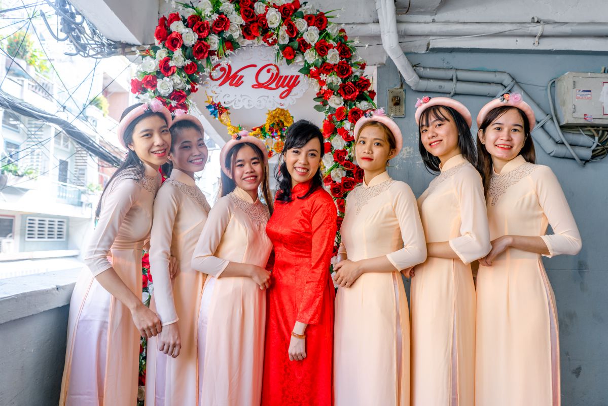 ÁO DÀI BƯNG QUẢ CAM DÂU 